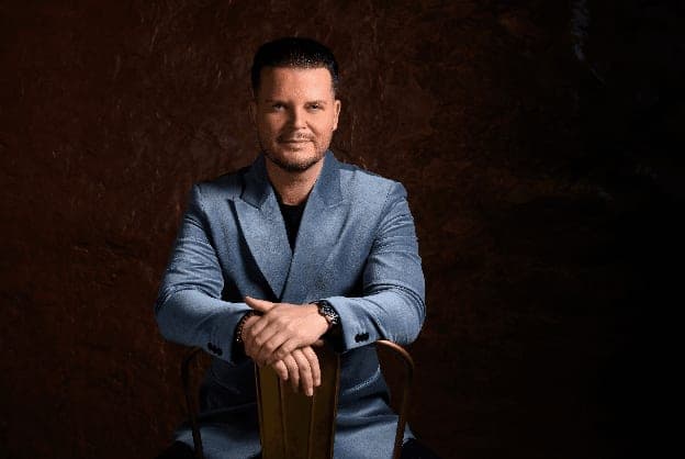 Zanger Mike Peterson